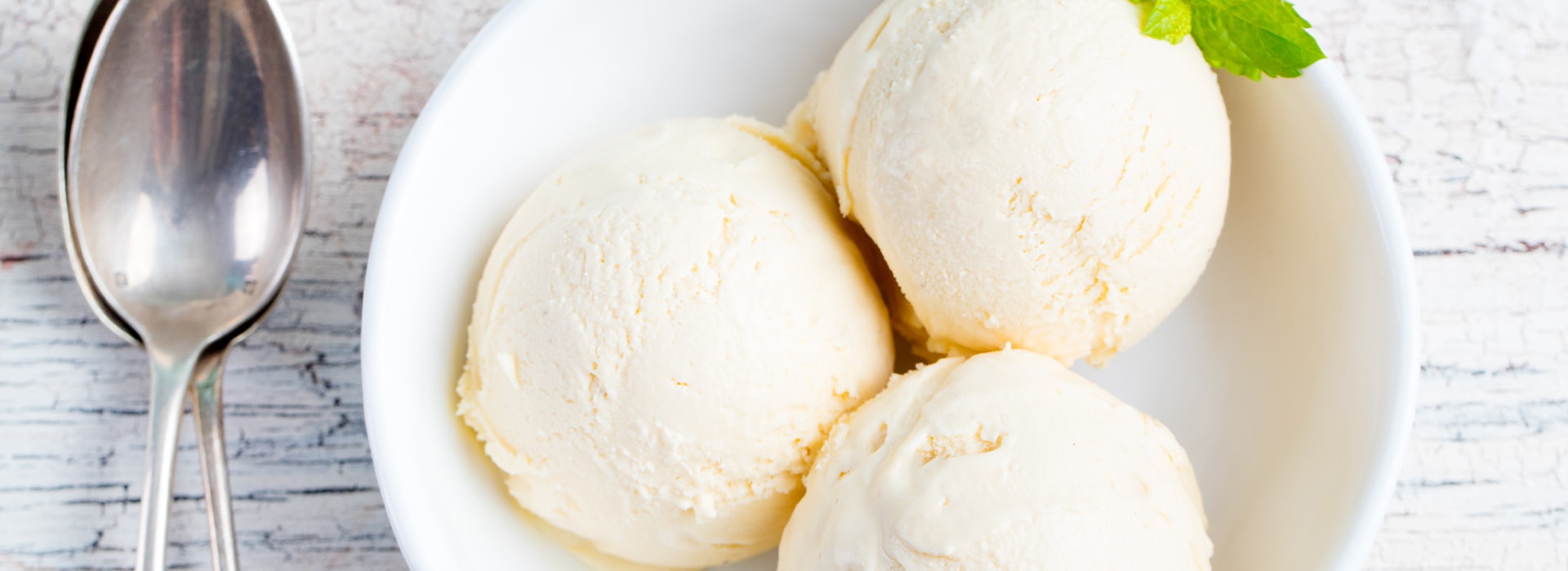 Basic Vanilla Ice Cream - Ananda